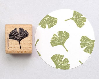 Stamp | Ginkgo leaf filled