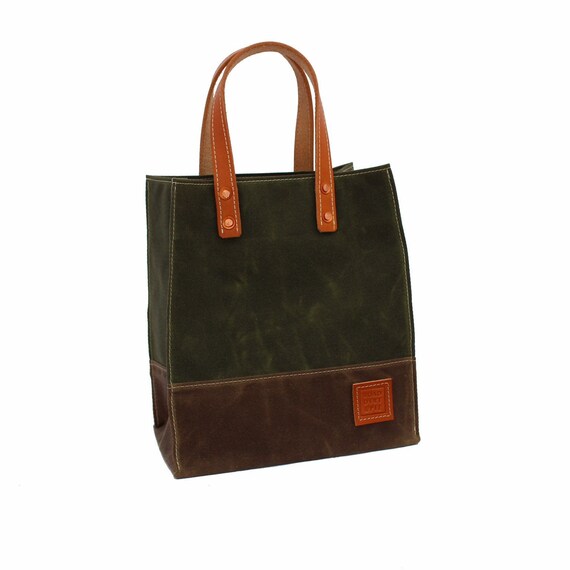 small canvas lunch bag