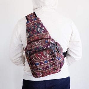Sac à dos Festival Sling, sac à bandoulière ethnique, Unisex Hippie Boho Boho Tribal sac à dos Sac à main, Crossbody daypack, Petit sac à dos