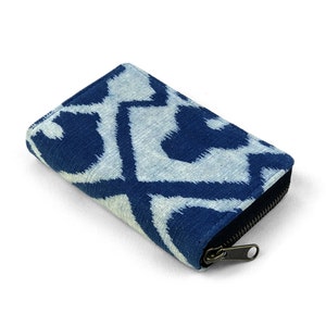 Natural indigo Wallet - Native Inspired, Hand dyed Womens Zippered Wallet Wallet, Eco friendly wallet, Vegan Short wallet, YKK Metal zipper