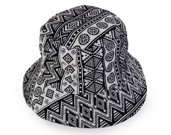 Chapeau de pêche - Imprimé Aztèque Noir et Blanc, Chapeau hippie Boho Bucket, Chapeau Unisex Sun, Chapeau Brimmed, Chapeau de plage, Hutte Eimer, Femme Chapeau de seau