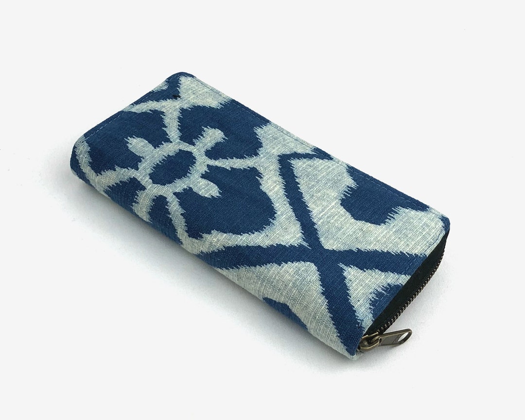 Natural Indigo Wallet Native Inspired, Hand Dyed Womens Zippered Wallet Purse, Eco Friendly