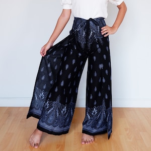 Pantalon Portefeuille Pour Femme Pantalon Hippie Imprim Floral pantalon-portefeuille-pour-femme-pantalon-hippie-imprim-floral