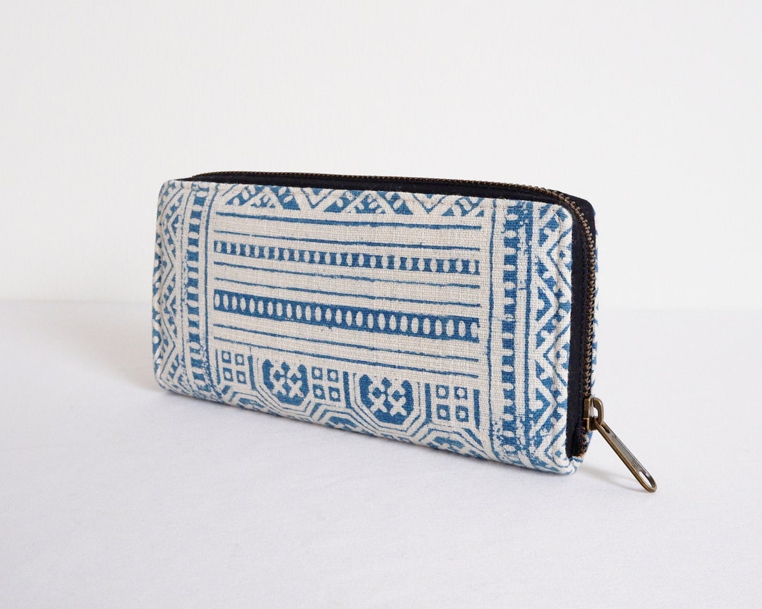 Natural Indigo Wallet Native Inspired, Hand Dyed Womens Zippered Wallet Purse, Eco Friendly