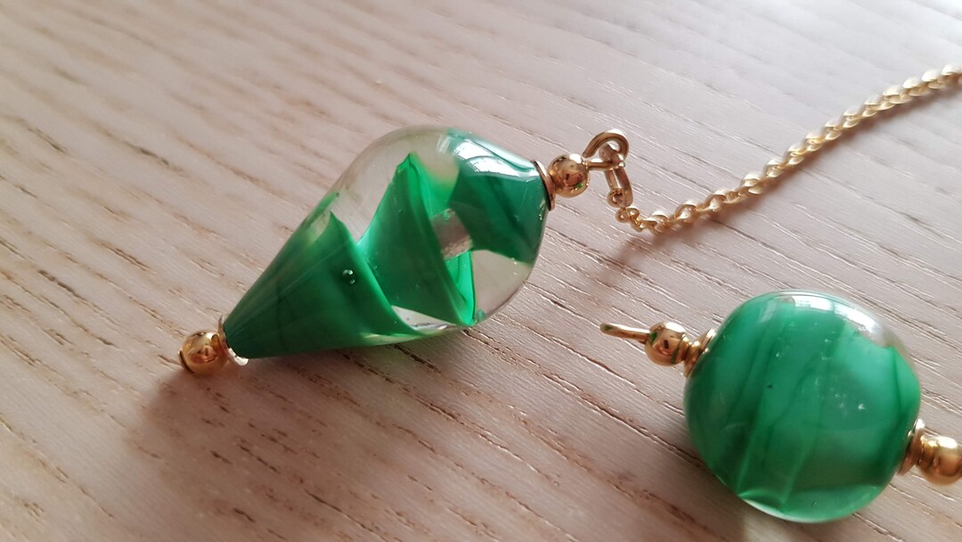 Emeraude Pendulum Handmadeglass Pendulum Pendulums Dowsing Divination