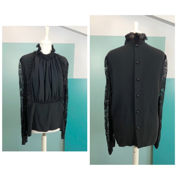 VALENTINO - 80s Valentino Lace and Silk Blouse - S