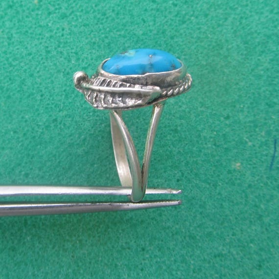 Vintage Turquoise Sterling Silver Native American Navaho Ring  Unbranded View 4