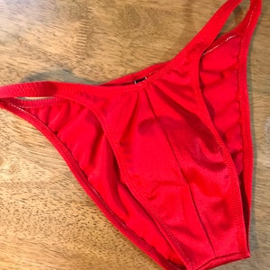 Men&#39;s *STANDARD CUT* bodybuilding posing suit trunks in spandex fabric