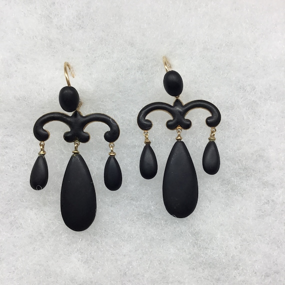 Art Deco chandelier black earrings, gold plated si