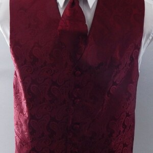 Mens Vest Burgundy Tone On Tone Satin Paisley Vest Tie And Pocket Square Set image 3