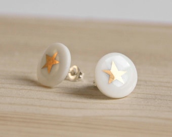 Stud earrings from snow-white Porcelain / Golden star