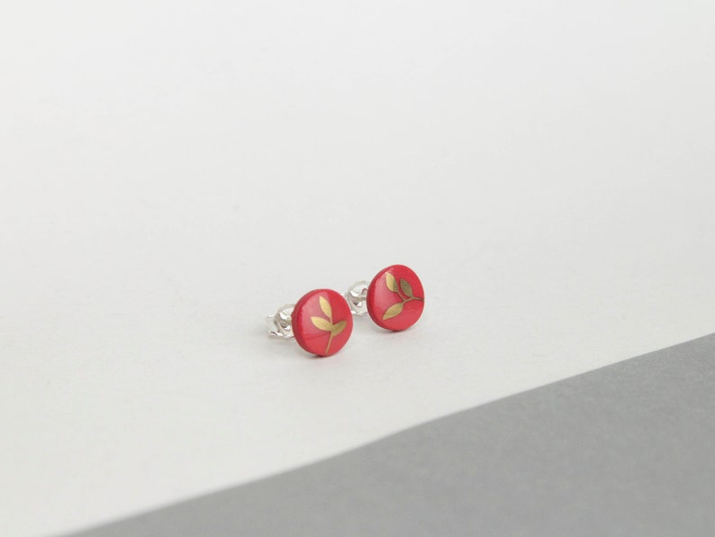 Stud earrings, Red, Golden leaf image 3