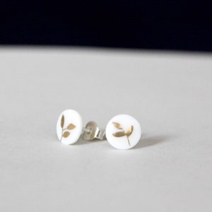 Snow-white porcelain Stud earrings, golden leaves image 3