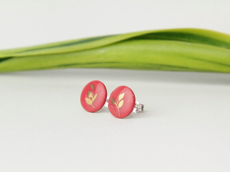 Stud earrings, Red, Golden leaf image 1