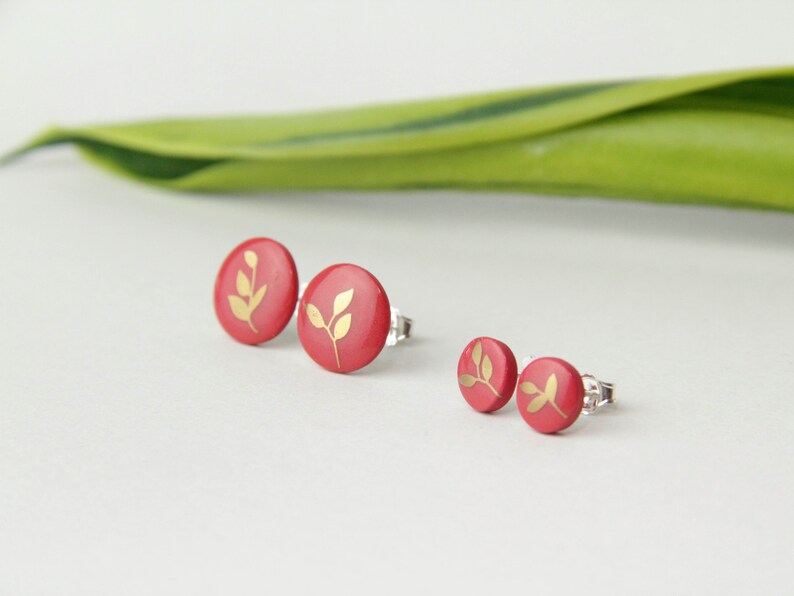 Stud earrings, Red, Golden leaf image 2