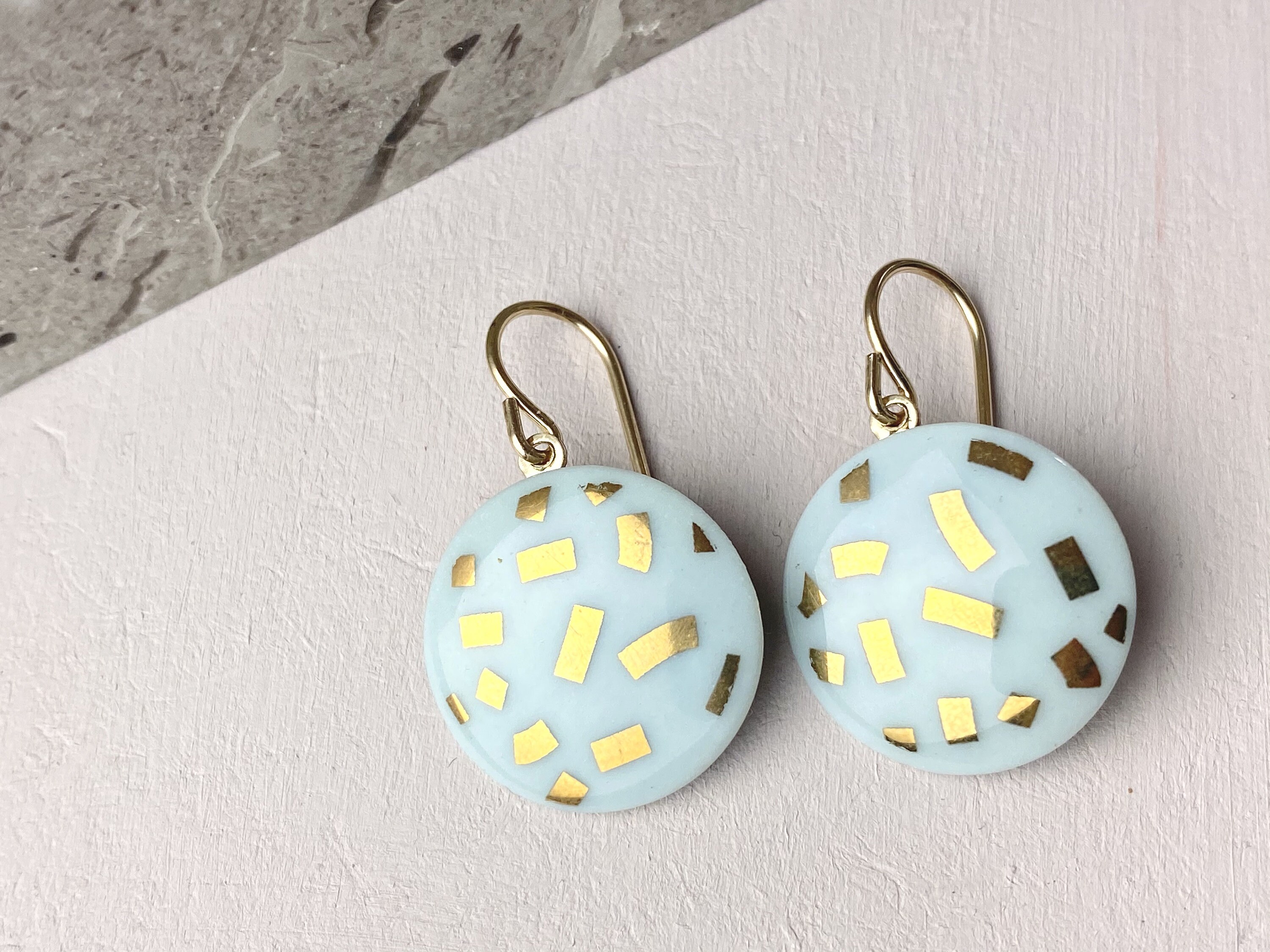 Mint porcelain earrings / golden confetti