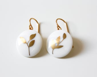 Snow-white porcelain Pendant earrings, golden leaf
