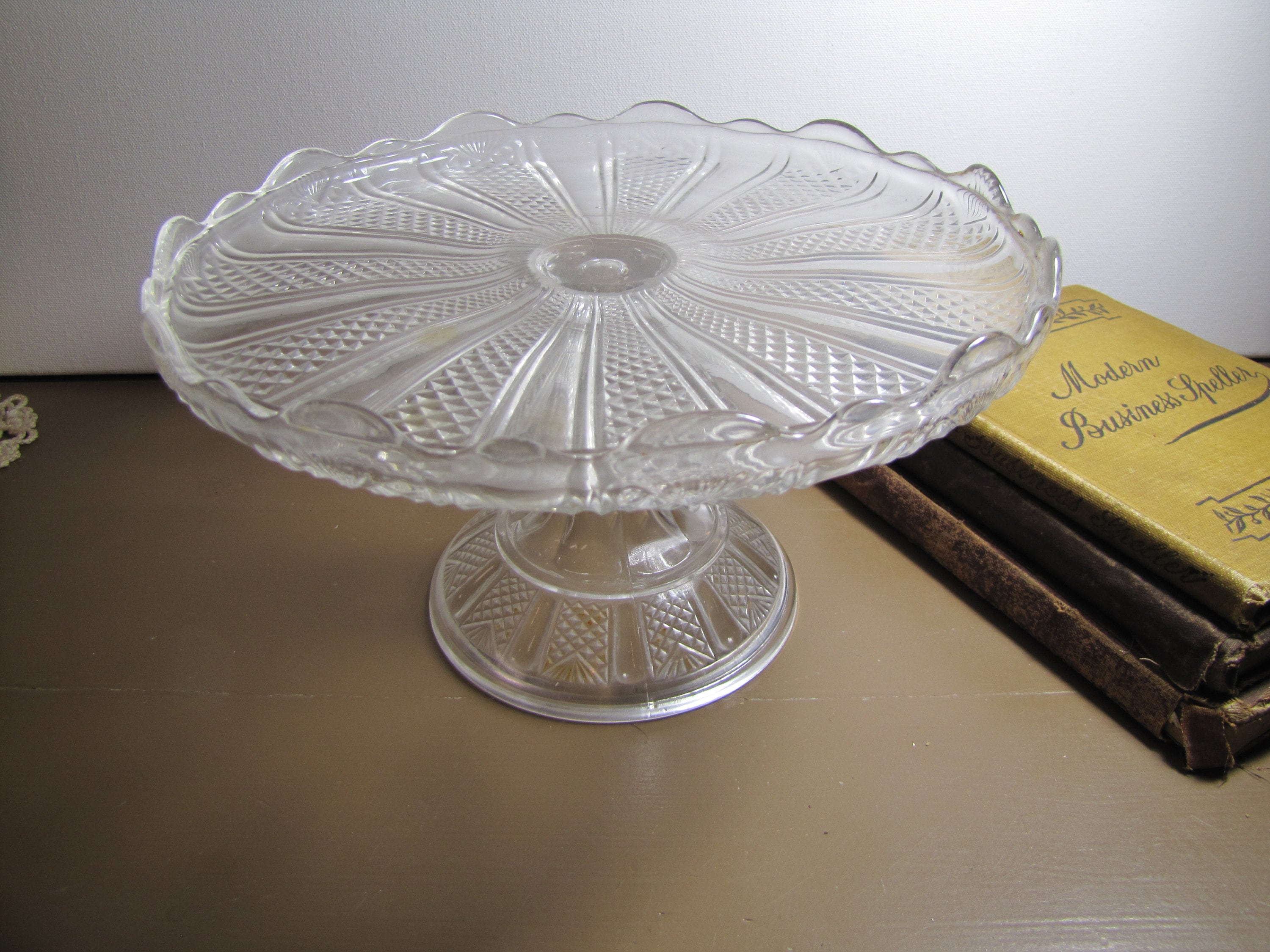 Crystal cake stand set for event – WeddingStory Shop