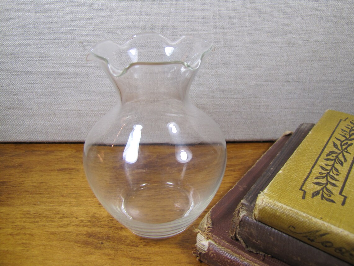 Fluted Edge Glass Bud Base Etsy