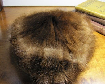 Vintage New Wadley Hi Ki Ladies Fur Pillbox Style Hat - Etsy display picture 1