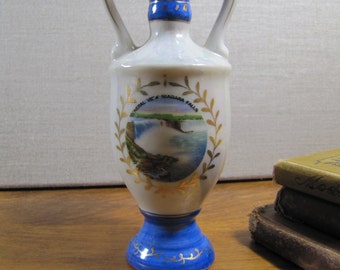 Souvenir Lusterware Two Handled Urn Style Vase - Niagra Falls