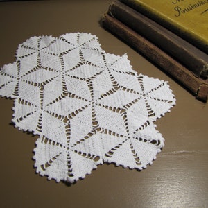 Small Rectangular Shaped Crocheted Doily - Six Pointed Star