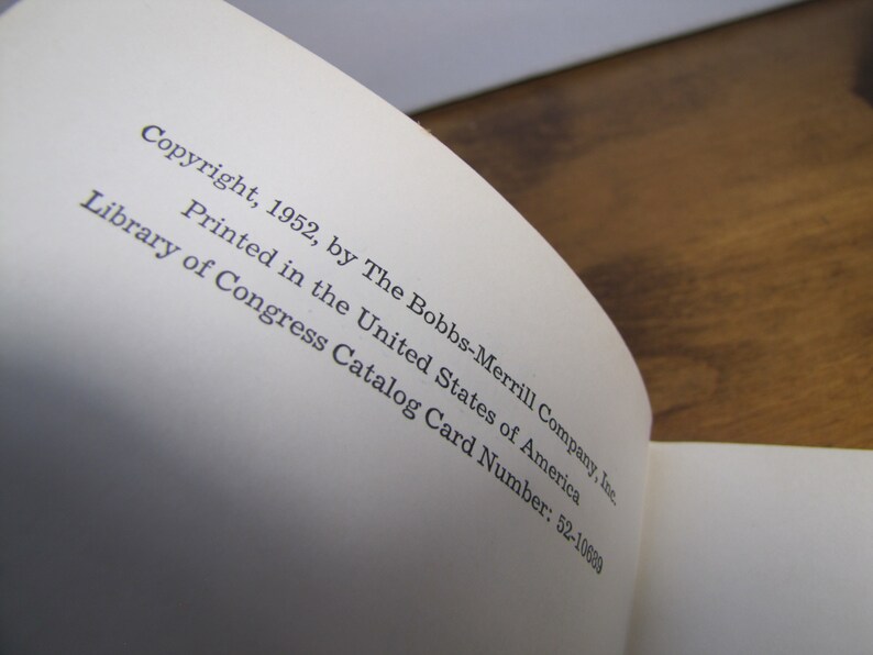 Vintage Cookbook - Mary Meade's Magic Recipes for the Electric Blender
