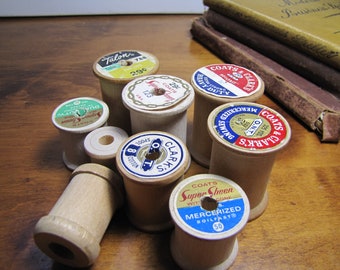 Lot of NIne (9) Vintage Empty Wooden Sewing Thread Spools - Various Sizes