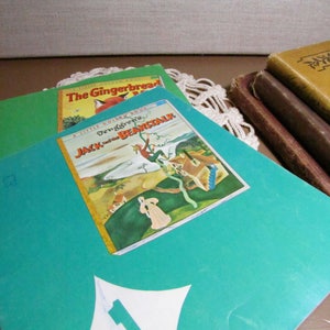 Two (2) Vintage Children&#39;s Paperback Books - The Gingerbread Man (1961) and Jack and the Beanstalk (1956)