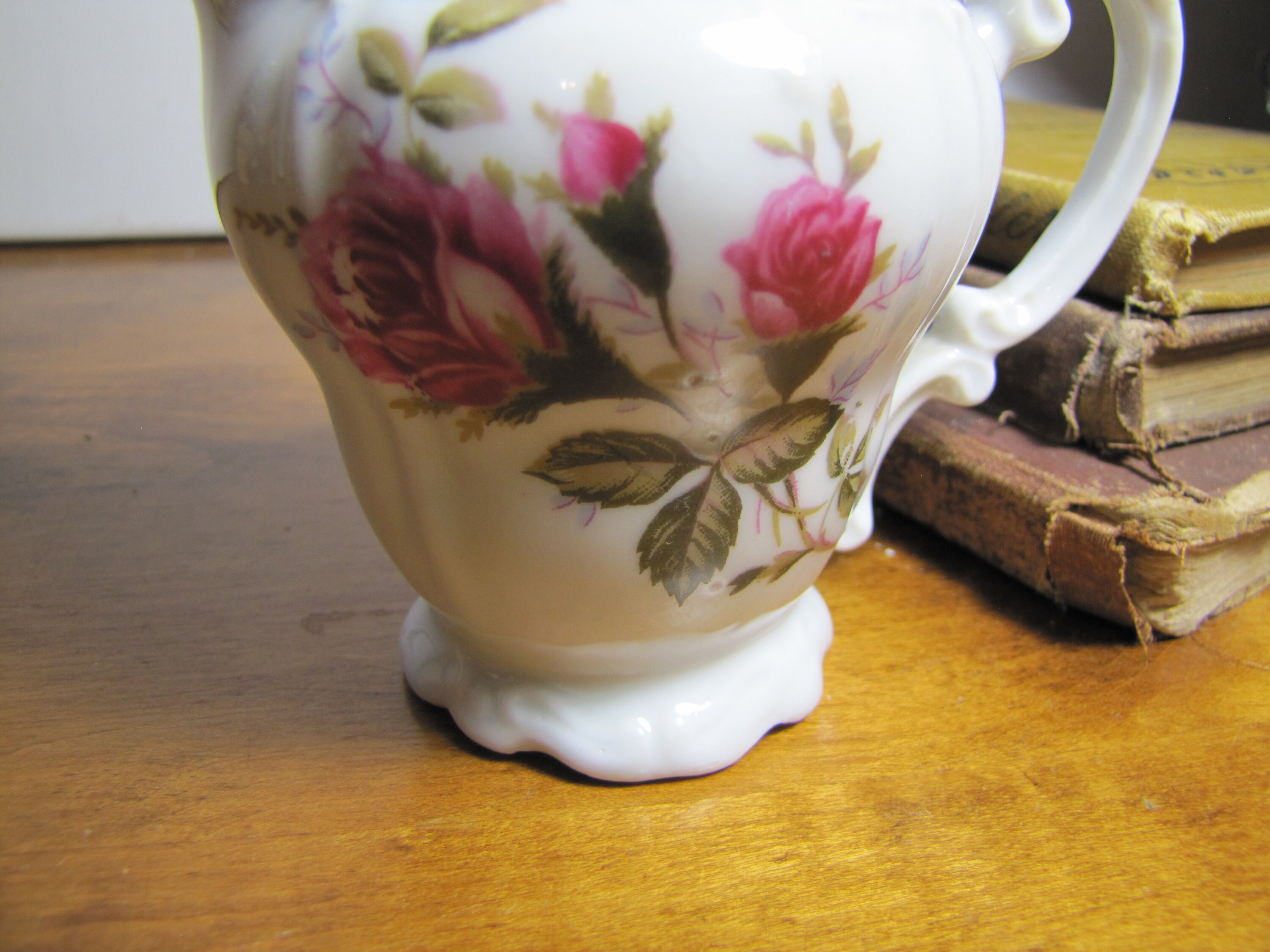 Small Porcelain Creamer Pink Rose and Rosebud Pattern Gold Accent
