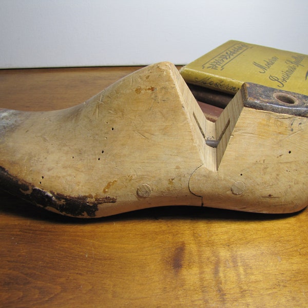 Vintage Wooden Shoe Last - Factory Shoe Last - Men's Shoe Last