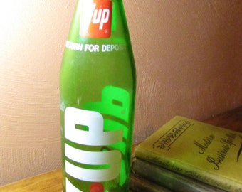 Vintage Glass  7 Up Bottle - 16 Fluid Ounce Size