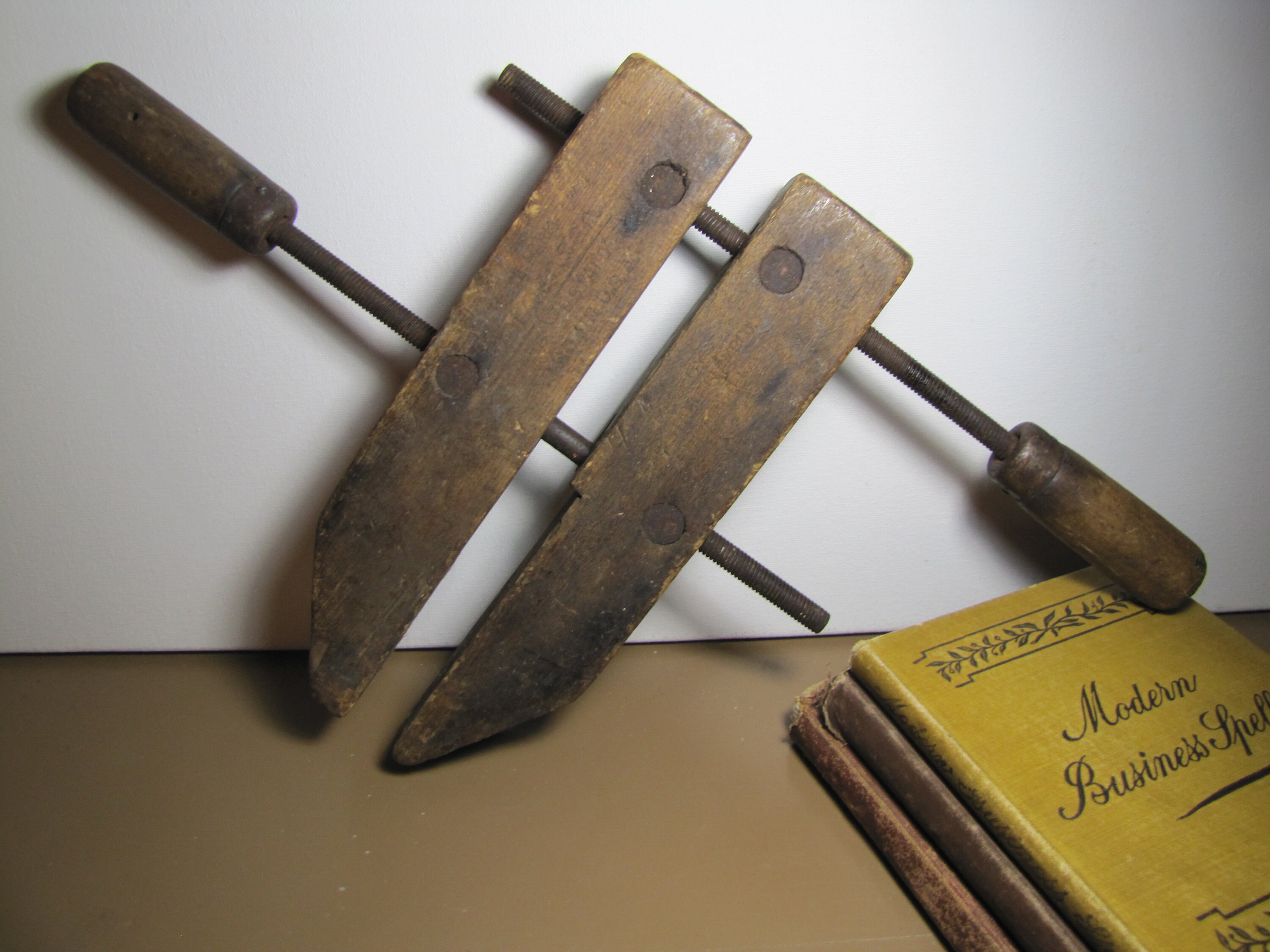 Vintage jorgensen wood sale clamps