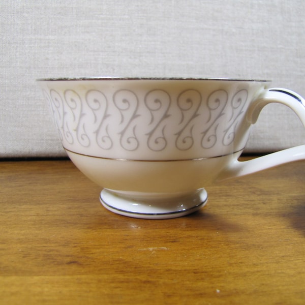 French Melody Teacup - Modern China Institute - Gray Scrolls