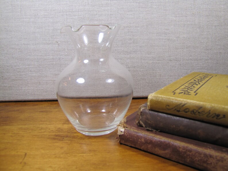 Fluted Edge Glass Bud Base Etsy