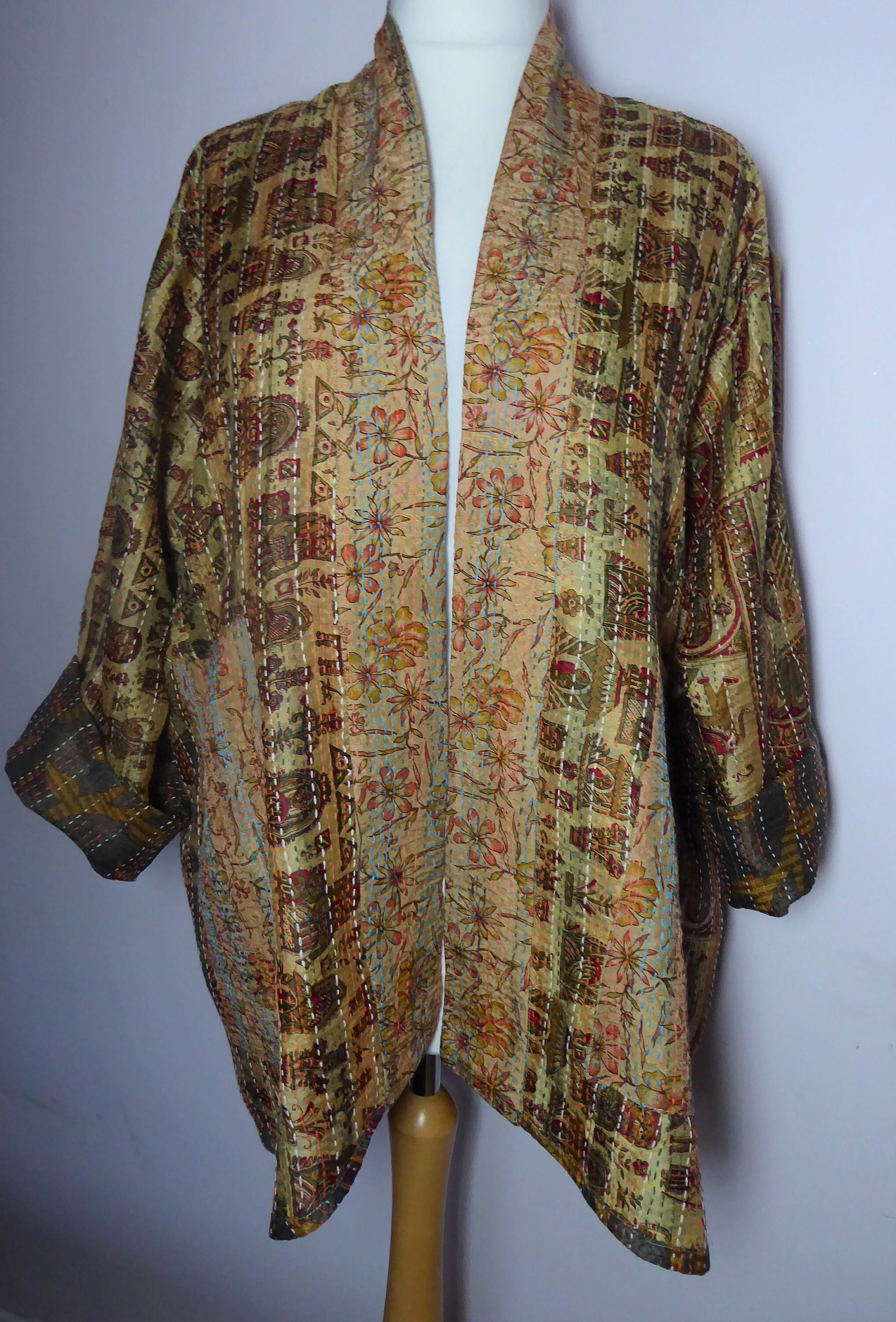 Free size reversible Kantha stitch silk jacket with pockets | Etsy