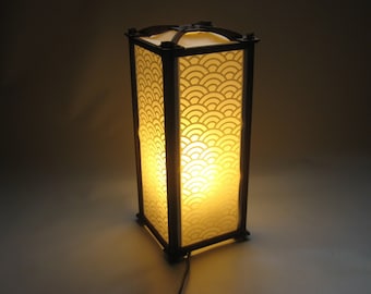 Japanese style lamp, medium tall.