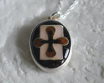 Cloisonne Enamel Necklace: Sterling Silver Clover Pendant, Japanese Design