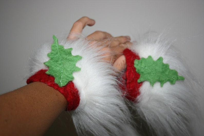 Christmas Elf cuffs Red And White Festive Holly Leaf Felt Wrist Warmers With Fur Wild Winter Woodland Goddess.Gorgeous Soft White Fur.OOAK