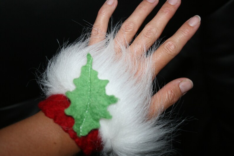 Christmas Elf cuffs Red And White Festive Holly Leaf Felt Wrist Warmers With Fur Wild Winter Woodland Goddess.Gorgeous Soft White Fur.OOAK