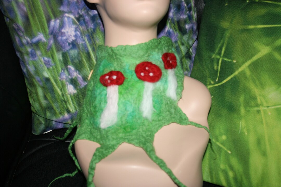 Needle Felted Toadstools Neck Warmer Merino Wool. OOAK. Hand Made.cowl