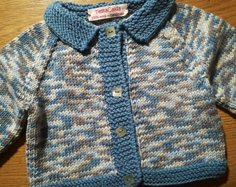 Cardigan pour bébé de 6 mois mélange bleu et beige en laine mérinos pure
