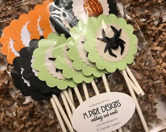 Assortiment de décorations de cupcakes à thème Halloween, décorations de cupcakes araignée et citrouille, décorations d'Halloween, décorations de cupcakes d'Halloween, décorations