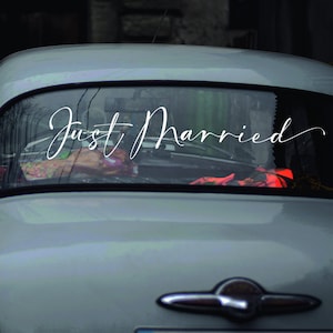 Just Married Car Sticker > Black or White > 6 Fonts to choose from | Just Married newlyweds car sticker