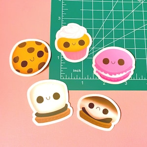 Süße Leckereien | Niedliche Lebensmittel-Aufkleber | Kuchen-Aufkleber | Keks-Aufkleber | Macaron Aufkleber | Smores Aufkleber | Wasserfeste Vinyl-Aufkleber