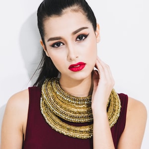 Gold PHARAOH Wide Collar Necklace, Luxurious Formal Gold Beaded Egyptian Collar Statement Necklace, Cleopatra Costume Neckpiece, Historical