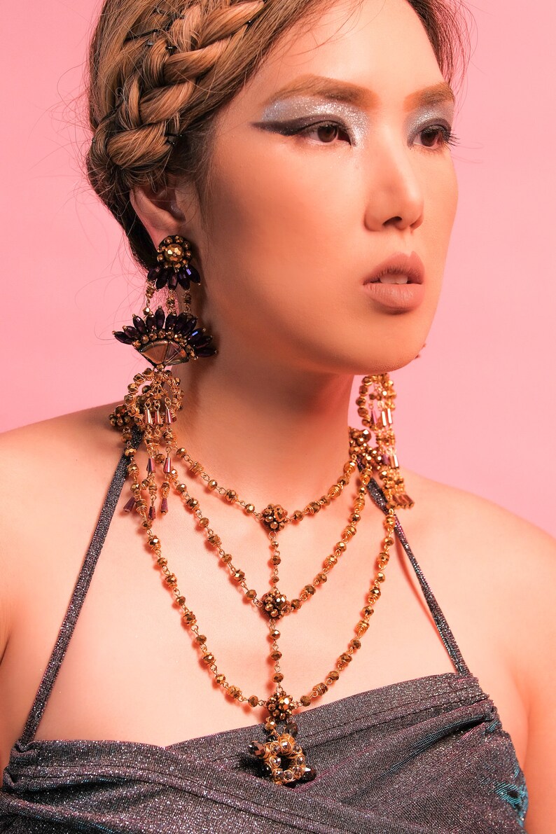 GOLD COSMIC NECKLACE, Gold Crystal Chained Necklace with a Star Ring Pendant, Intergalactica Collection image 3