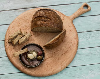 Birds Eye Maple Cutting Board, Serving Board with Handle - Artisan Line: Alfredo