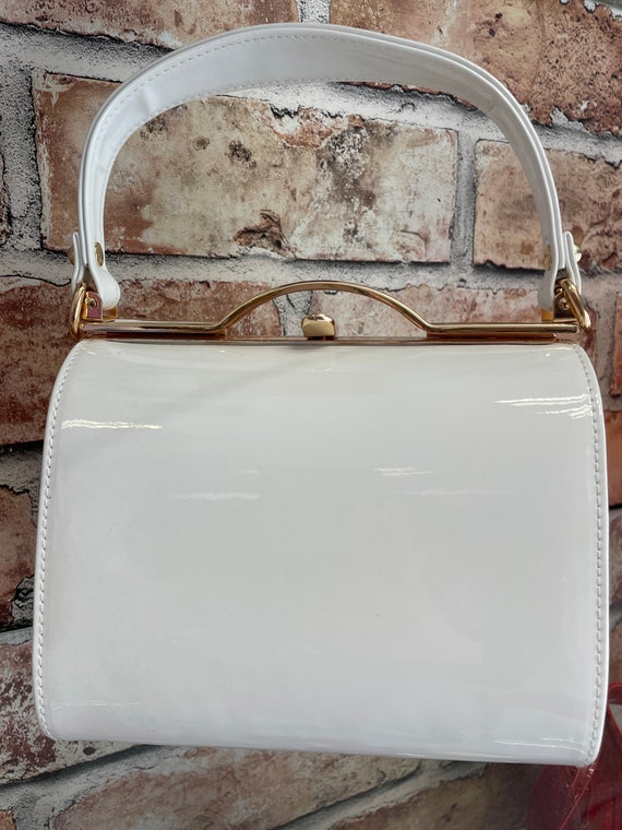 Heidi Patent Envelope Clutch Bag in White | ikrush