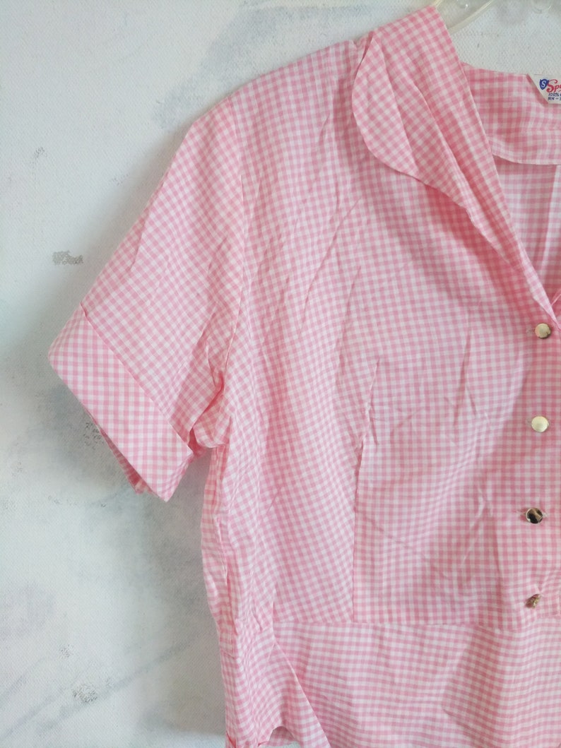 Vintage Blouse 1950s Spearhead Pussy Bow Belly Shirt White Pink Blouse Pearlette Style 50s Button Down Shirt